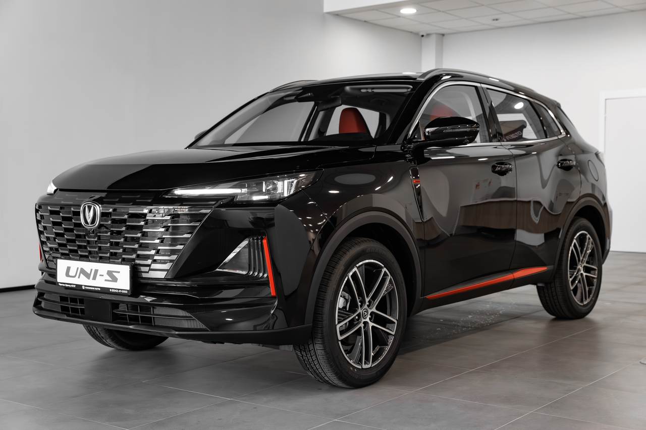 Changan UNI-S 1.5T робот. Техно 25 г.в