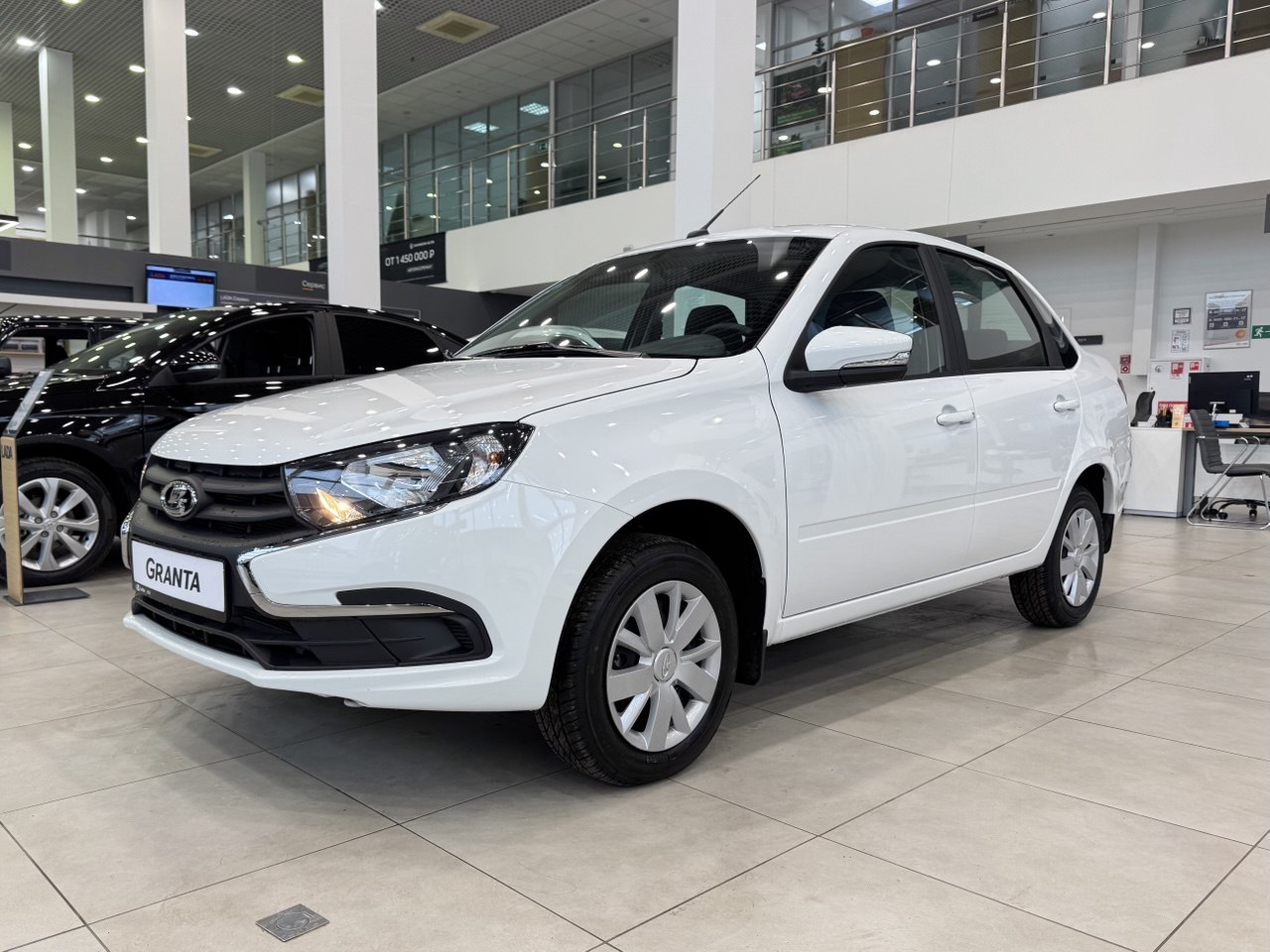 LADA Granta седан Standard Plus