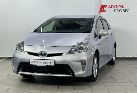 Toyota Prius ZVW41 2013 года с пробегом 200 404 км
