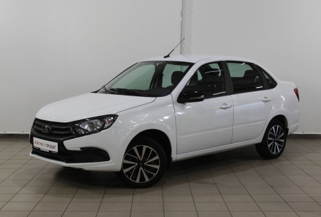 LADA Granta седан 2024 года с пробегом 21 750 км