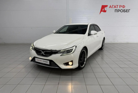 Toyota Mark X 2013 года с пробегом 200 900 км