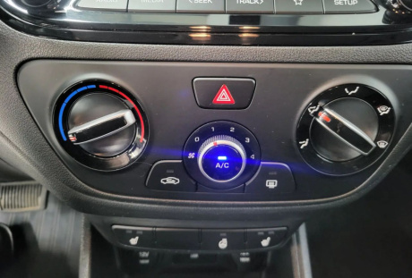 Hyundai Solaris 2021 года с пробегом 88 551 км, фото 20