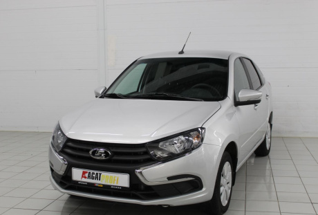 LADA Granta лифтбек 2023 года с пробегом 27 417 км