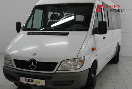Mercedes-Benz Sprinter Classic фургон 2015 года с пробегом 201 512 км