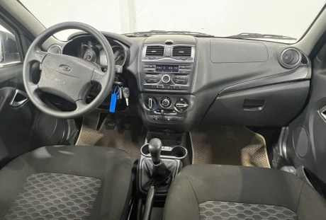 LADA Granta [Кросс] Cross 2023 года с пробегом 42 735 км, фото 18