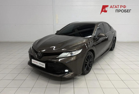 Toyota Camry 2019 года с пробегом 170 000 км