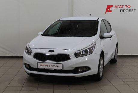 Kia Cee'd 2012 года с пробегом 211 522 км
