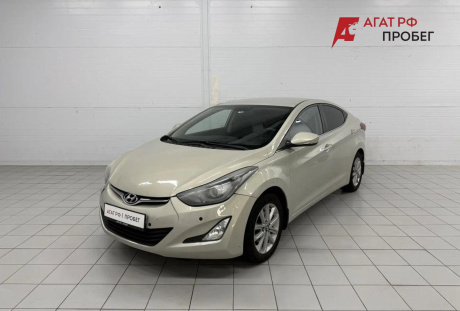 Hyundai Elantra 2015 года с пробегом 206 876 км