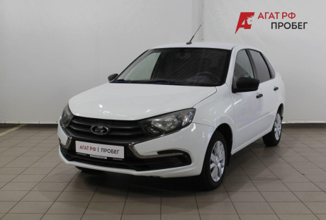 LADA Granta седан 2021 года с пробегом 117 118 км