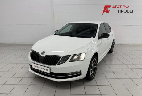 ŠKODA Octavia Combi 2017 года с пробегом 157 792 км
