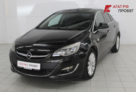 Opel Astra 2013 года с пробегом 201 857 км