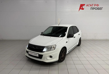 LADA Granta седан 2017 года с пробегом 96 900 км