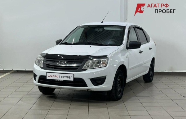 LADA Granta лифтбек 2015 года с пробегом 187 197 км, фото 1