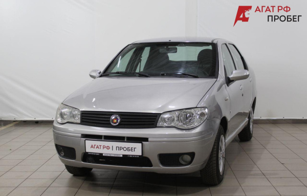 Fiat Albea I 2008 года с пробегом 199 352 км, фото 1