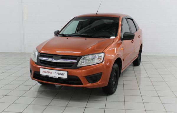 LADA Granta лифтбек 2014 года с пробегом 117 626 км, фото 1