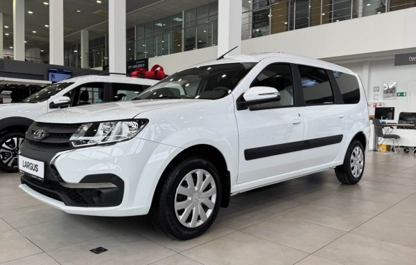 LADA Largus универсал (7м) Комфорт