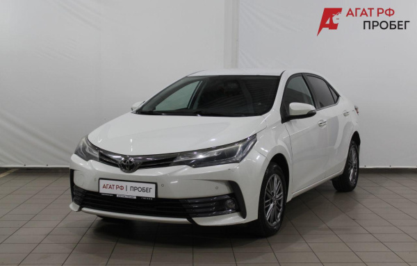 Toyota Corolla 2018 года с пробегом 119 642 км, фото 1
