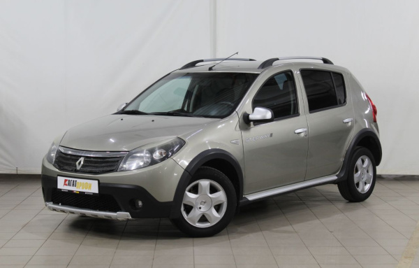 Renault Sandero Stepway 2011 года с пробегом 235 695 км, фото 1
