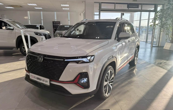 Changan CS35PLUS 1.4T робот. Техно 25 г.в