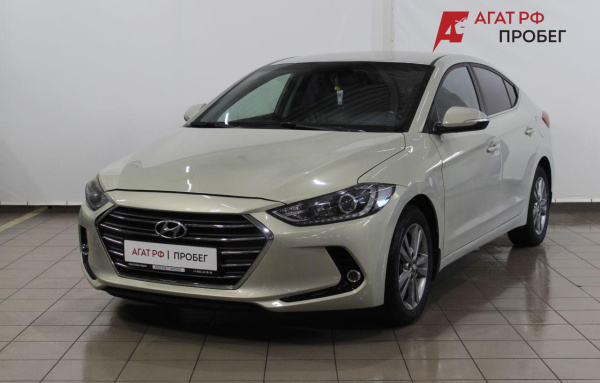 Hyundai Elantra 2016 года с пробегом 154 034 км, фото 1