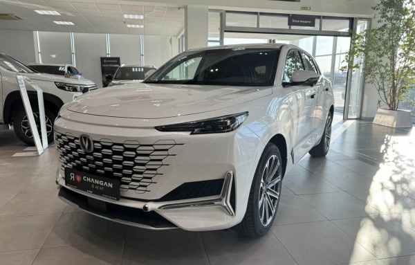 Changan UNI-K 2.0T АКП Техно+ полный привод 25 г.в