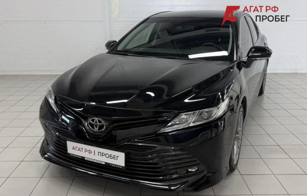 Toyota Camry 2020 года с пробегом 75 224 км, фото 1