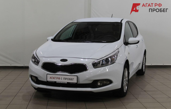 Kia Cee'd 2012 года с пробегом 211 522 км, фото 1