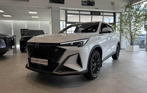 Changan CS35 MAX 1.5T робот. Техно 26 г.в