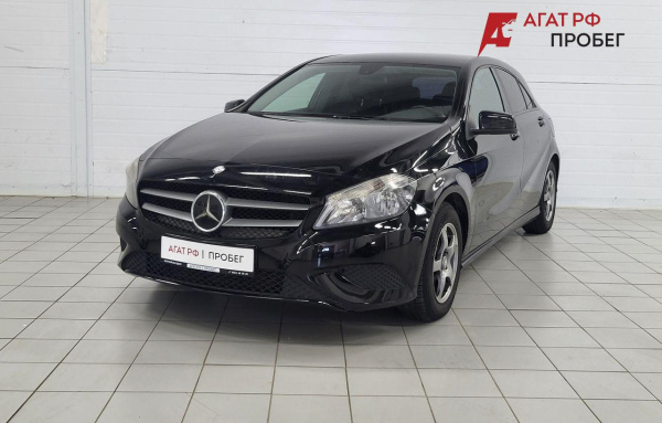 Mercedes-Benz A-Класс 2013 года с пробегом 296 589 км, фото 1