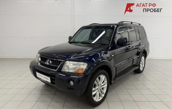 Mitsubishi Pajero 2004 года с пробегом 284 226 км, фото 1