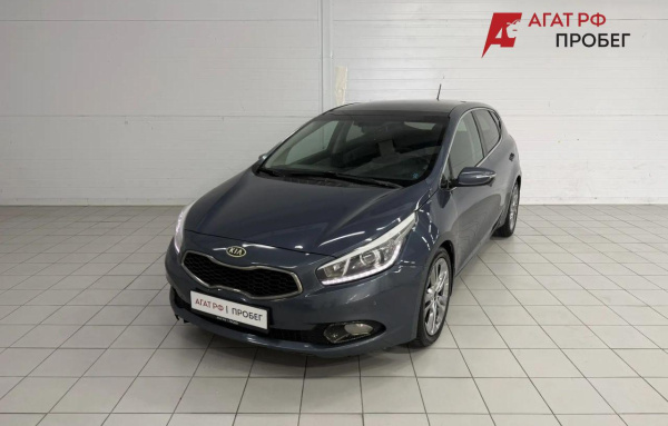Kia Cee'd 2012 года с пробегом 238 952 км, фото 1