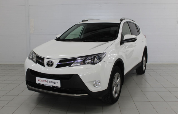 Toyota RAV 4 2015 года с пробегом 108 329 км, фото 1