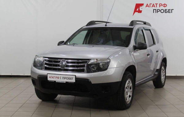 Renault Duster 2013 года с пробегом 150 837 км, фото 1