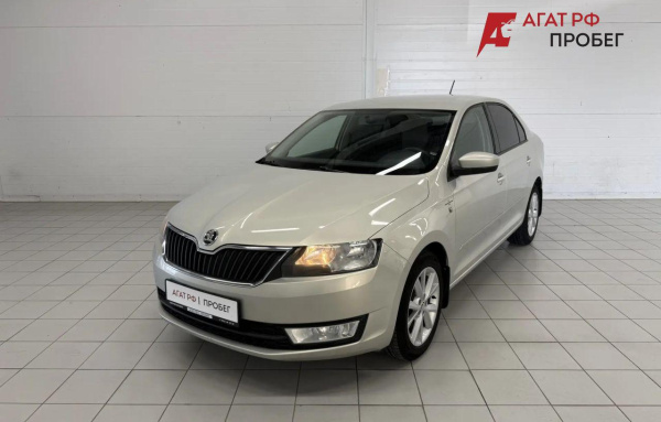 ŠKODA Rapid 2016 года с пробегом 142 952 км, фото 1