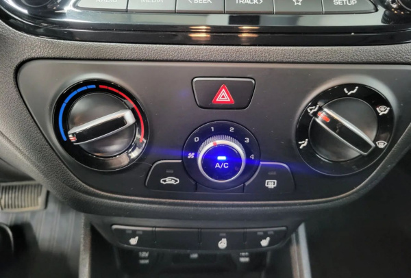 Hyundai Solaris 2021 года с пробегом 88 551 км, фото 20