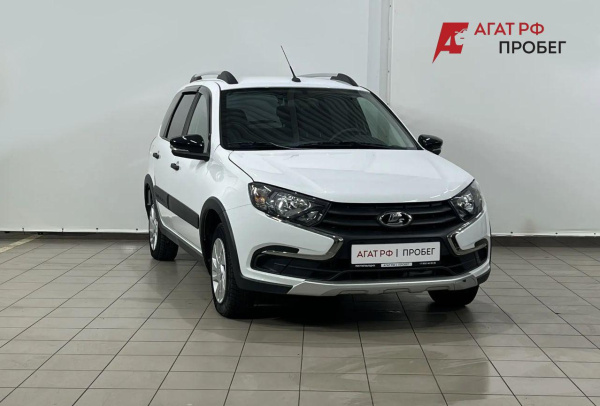 LADA Granta [Кросс] Cross 2023 года с пробегом 42 735 км, фото 3